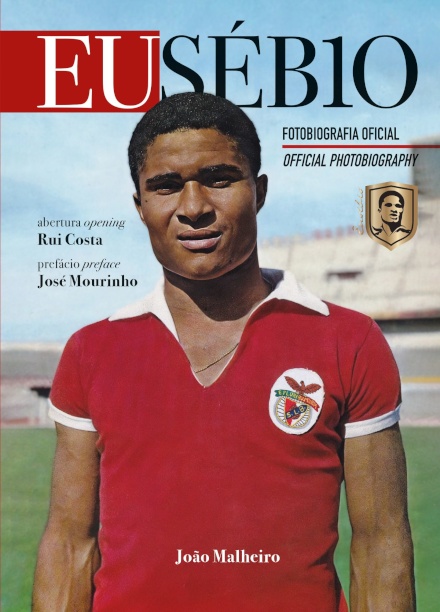 Eusébio - Fotobiografia Oficial / Official Photobiography